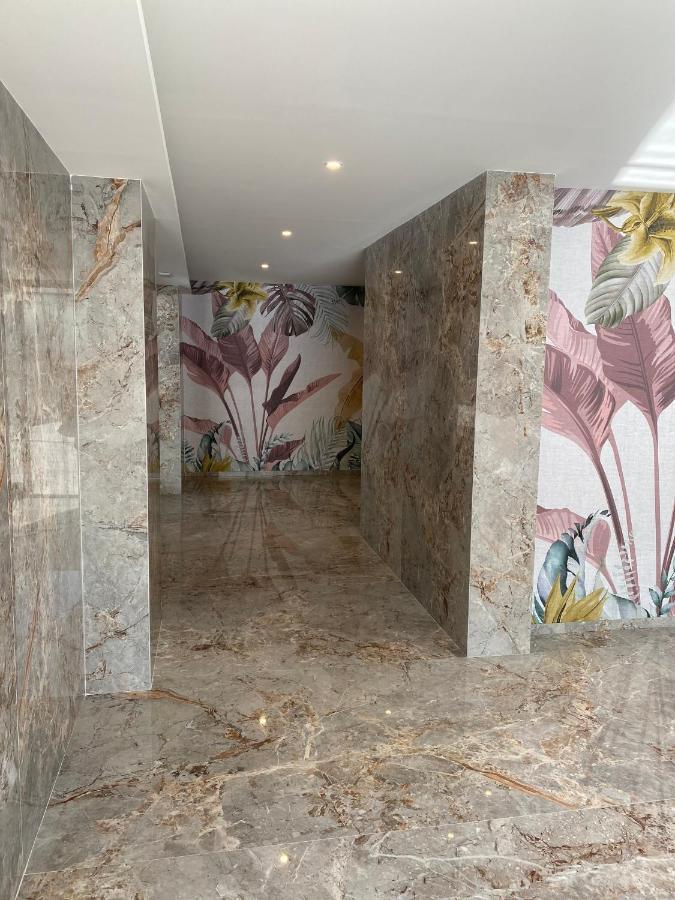 Dizeta Suite And Apartment Salerno Exteriör bild
